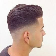 Also undercut mit unterschiedlichen längen und oben drauf die haare lang lassen und auf eine seite legen. Die 80 Besten Bilder Zu Mannerfrisuren Manner Frisuren Haarschnitt Manner Herrenfrisuren