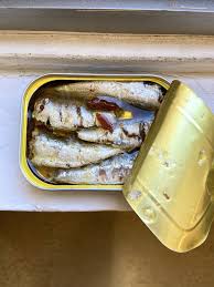 This Underrated Canned Fish Is A Little Luxury Right Now Recipe Sardines Sardine Recipes Canned