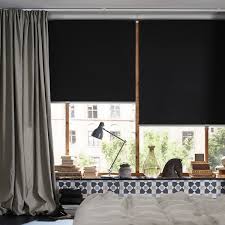 Neben möbeln und teppichen sind auch gardinen und vorhänge eine gute möglichkeit, das zimmer gemütlich zu gestalten. Vorhange Gardinen Fur Mehr Atmosphare Ikea Deutschland