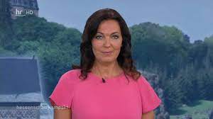 Holger weinert, constanze angermann, andreas hieke und kristin gesang führen auch im virtuellen. Hr Hessenschau Kompakt Alle Moderatoren Youtube