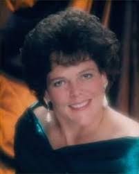 Terri Decker's Instagram, Twitter & Facebook