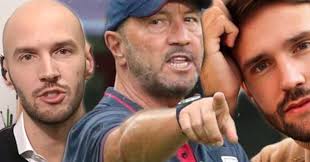 He was a stopper and also played for italy at international level, winning the 1982 fifa world cup. Walter Zenga Attaccato Dal Figlio Continua A Buttar Fango