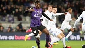 Gladbach players offer to forgo wages. Ff9l5m1kgqfxum