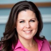 Colleen Bishop's Instagram, Twitter & Facebook