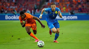 Berikut informasi pertandingan ukraina vs makedonia utara di laga matchday 2 penyisihan grup euro 2020, statistik pertemuan terakhir kedua negara, head to head, prediksi susunan pemain yang akan diturunkan, daftar pemain bintang kedua negara dan tv live streaming. Nrj8cbtphovllm