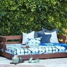 Designed with soothing memory foam that contours to the body, support foam for pressure point release and transition foam for ultimate, well. Outdoor Beds Insteading
