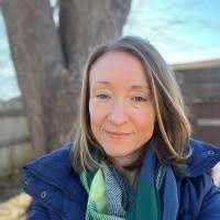 Danielle Tapp's Instagram, Twitter & Facebook