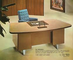 President S Desk Madison Series Desks By Cole Vintage Steel Office Furniture 1970s Executive Office Chairs Furniture Executive Office