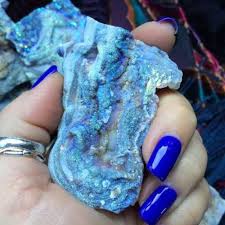 Aura Chalcedony Roses For Peace And Reconciliation Sage Goddess Crystals And Gemstones Gemstone Healing Stones And Crystals