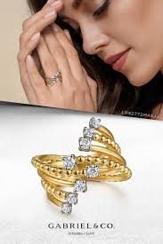 Suzanne Rosser (suzoku)