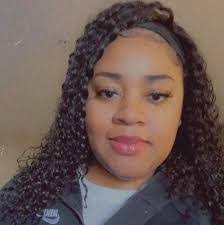 Veronica Easterling's Instagram, Twitter & Facebook