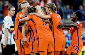 De middenvelder speelde voorheen voor diverse noorse clubs, fc twente en sc heerenveen. Pin Op Soccer