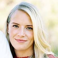 Rachel Kirk's Instagram, Twitter & Facebook