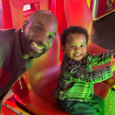 tbt Just scanning through my people over at @allthingssyleena and found  some of mt favorite Throw back moments in time❤️ My My My how times flies,  Happy Thursday yall!