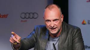 Frank „buschi buschmann (* 24. Frank Buschmann Schock Nach Morddrohungen Sky Moderator Reagiert Promi Tv