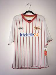 It shows all personal information about the players, including age, nationality, contract duration and current market value. 1 Fc Union Berlin Home Futbol Formasi 2009 2010 Sponsored By Kfzteile24