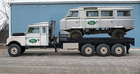 Resultado de imagem para Land Rover Forward Control"