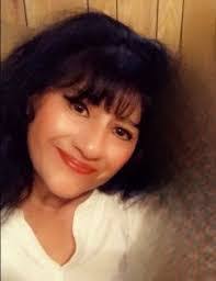 Beatrice Mendoza's Instagram, Twitter & Facebook