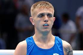 Brendan Irvine's Instagram, Twitter & Facebook