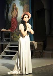 Angela Gheorghiu As Tosca Great Costume Opera Singers Gibson Girl Stage Costume Ouça copacul de angela gheorghiu no deezer. pinterest
