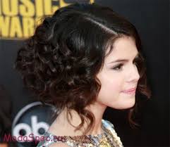 прически для волос средней длины в домашних условиях видео Kartinki Po Zaprosu Pricheski Na Volosy Srednej Dliny V Domashnih Usloviyah Pricheski Srednie Volosy S Chelkoj Modnye Pricheski