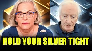 Russ 2015 ring av metall