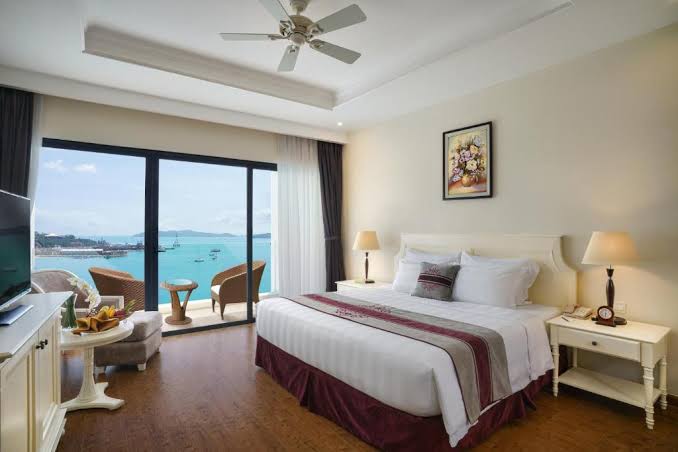 đặt villa Nha Trang gần biển