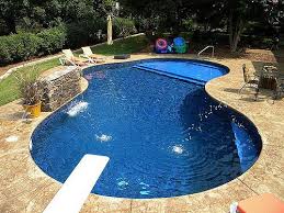 Tanning Shelf In Vinyl Pool Wow Swimming Pools Backyard Small Backyard Pools Small Pool Design