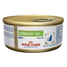 For cats suffering urinary problems, special cat food for urinary tract health is highly necessary to relieve discomfort, speed up the recovery time and prevent crystal formation. Royal Canin Veterinary Diet Feline Urinary So Wet Cat Food