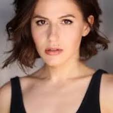 Erin Sanders: Clothes, Outfits, Brands, Style and Looks