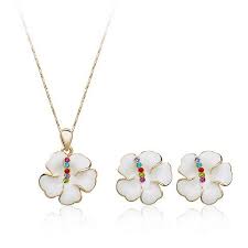 Daca rezista in timp o bijuterie placata cu aur? 9 Seturi Bijuterii Placate Cu Aur 18k Ideas Necklace Jewelry Rhinestone Jewelry Set