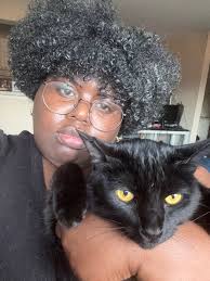 Show me your mini panthers crazy eyes 😍