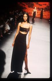 The Question Light Skinned Black Women Say They Re Always Asked Fashion Kimora Lee Simmons 90s Runway Fashion