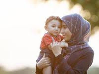 Seorang ibu sejati akan setia mendoakan anaknya, dengan perbuatan dan. Hadits Hadits Tentang Ibu Dan Kewajiban Berbakti Padanya