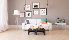 Trend renk kum beji dekorasyon alanında çok sevildi ve yıllardır eskimeyen trend renk olarak kullanılmaya devam ediliyor. Kum Beji Duvar Boyasina Yakisacak Dekoratif Aksesuar Onerileri