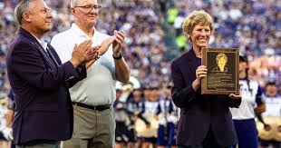 Deb Patterson cements K-State legacy with hall of fame induction 10 years  after firing