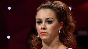 •mother & fiancé •dwts pro dancer @letsdance •idol judge @dsds •podcast: Dsds Oana Nechiti Nimmt Stellung Zum Jury Aus Brigitte De