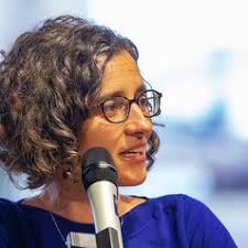 Elena Prieto's Instagram, Twitter & Facebook