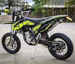 Scopri ricette, idee per la casa, consigli di stile e altre idee da provare. 5 Motor Trail Ini Desainnya Elegan Cocok Dipakai Touring Bareng