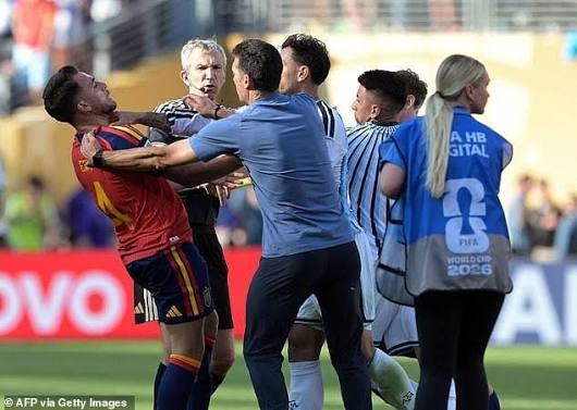 Spain soccer star makes unexpected statement about Argentina players who attacked him during final