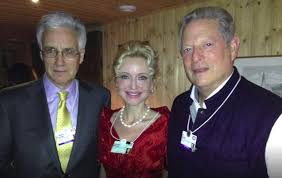Pin On Sandra Navidi With Superhubs Beyondglobal Finance Womeninbusiness Books Bestseller