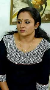 Nisha Sarang, uppum mulakkum, neeluma, HD phone wallpaper | Peakpx