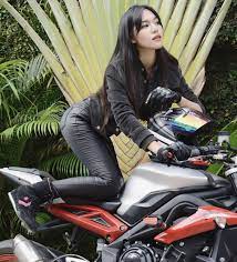ボード sexy biker のピン