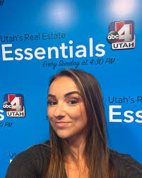 So this is 27? 🥂 Another year older, wiser (hopefully), and more grateful  than ever. Reflecting