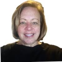 Beth Jewell's Instagram, Twitter & Facebook