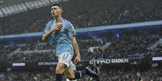 It provided a father/son bonding experience and, to this day, it's rare for young phil to go without his dad. Phil Foden Bocah Ajaib Manchester City Senilai Lebih Dari Rp7 7 Triliun Bola Net