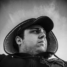 Victor Pavao (@victorhugopavao)