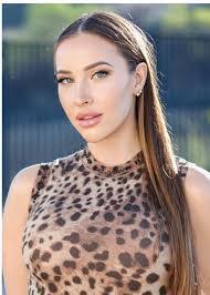 Melisa Jackson's Instagram, Twitter & Facebook