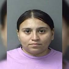 Honran a tres hermanas centenarias en graduación en Ohio