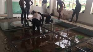 From 2 gallons to 2,000 gallons and beyond, let us take you to the next level in aquarium ownership! Floor Aquarium Construction And Installation Hilma Aquarium Youtube